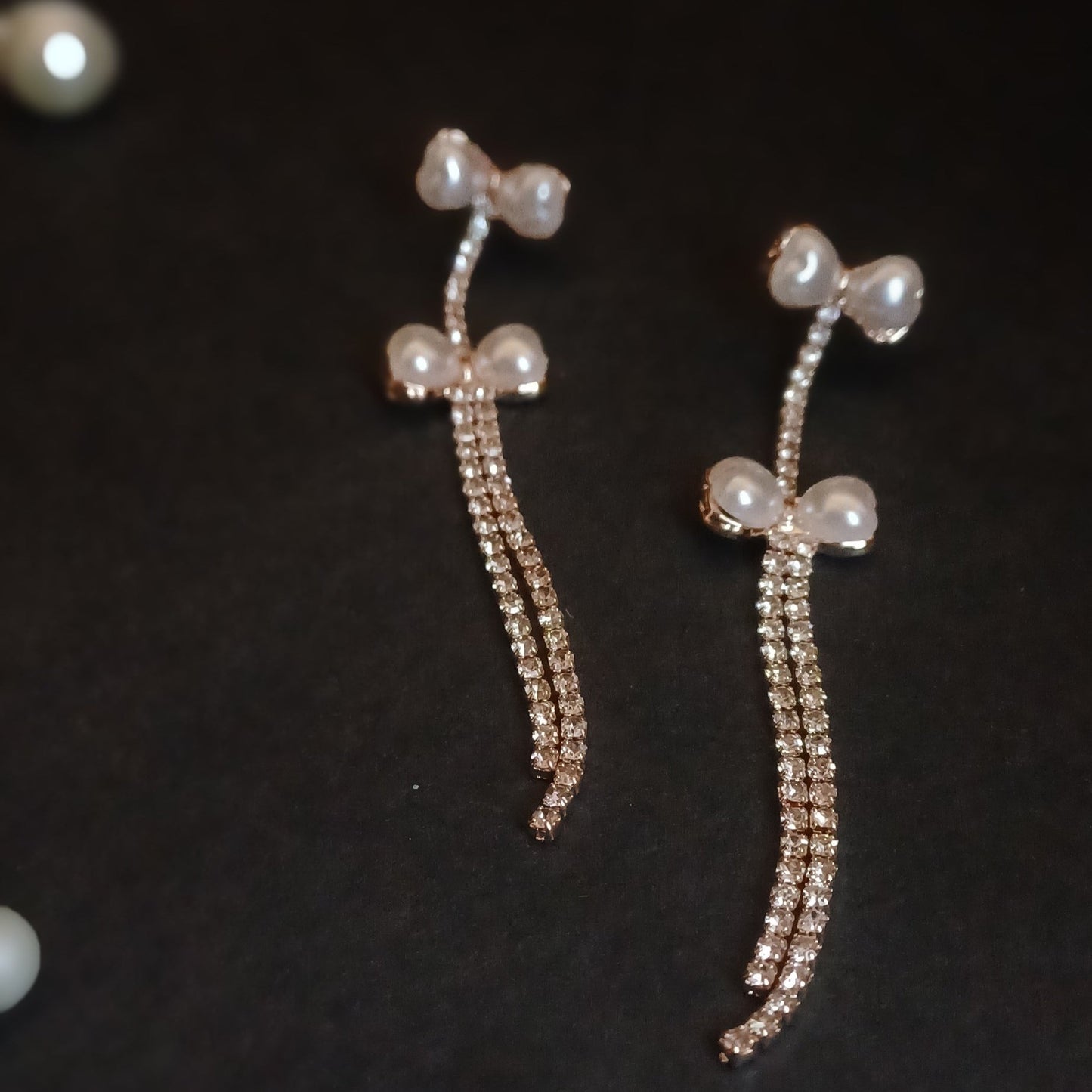 Pearl Hanging - Premium Party Earring