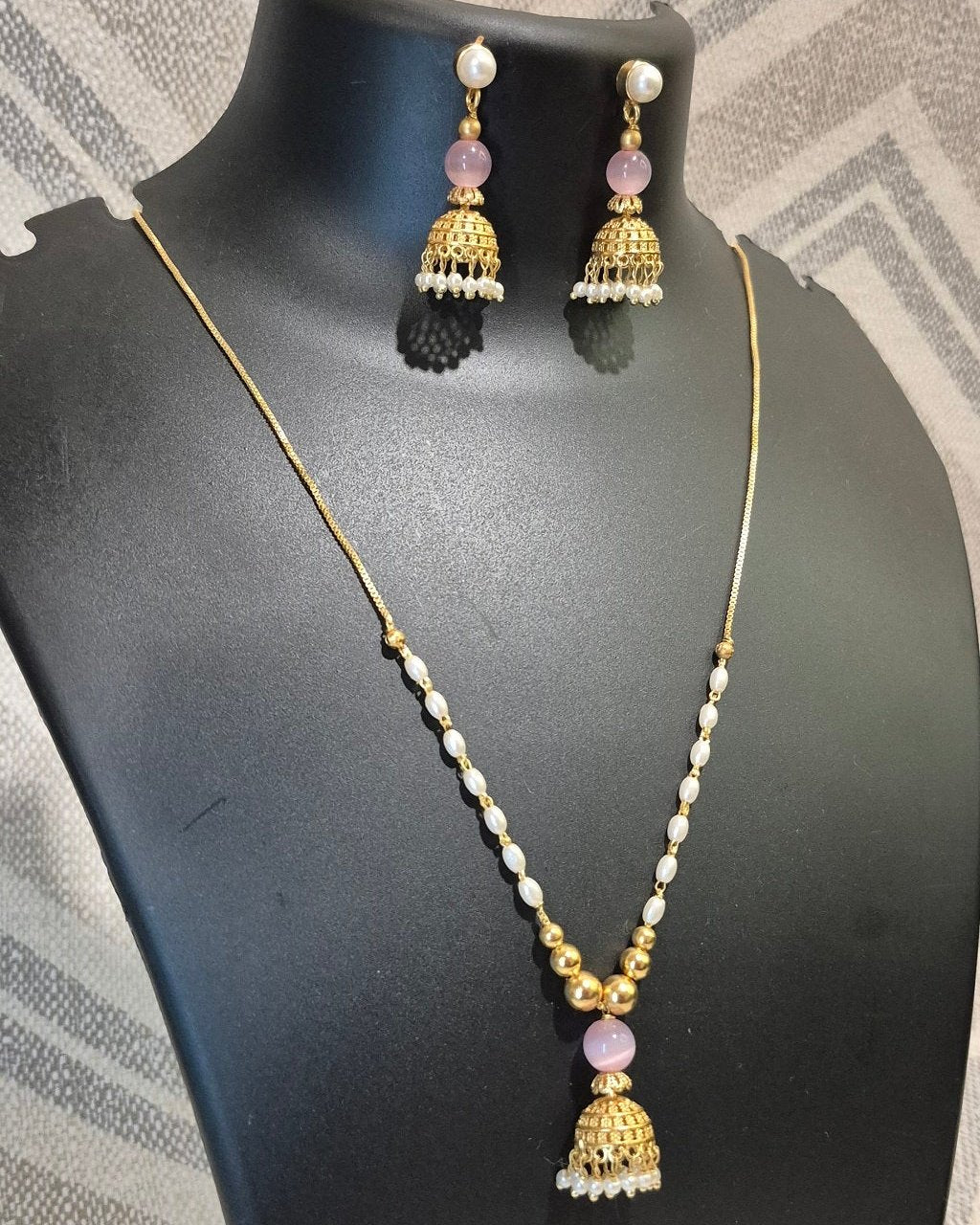Princess necklace with jumki pendant and matching jumkas