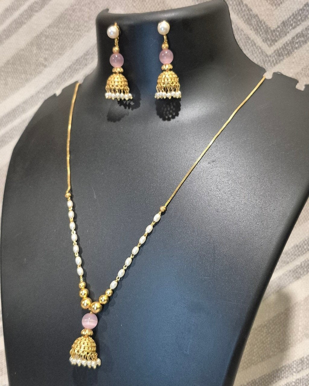 Princess necklace with jumki pendant and matching jumkas