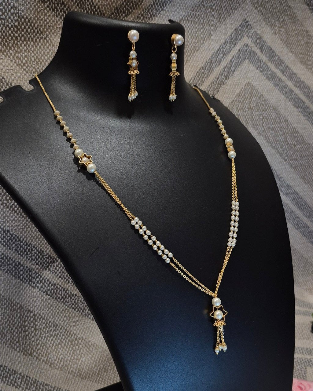 White tone double layered pearl necklace jumki pendant with matching jumkas