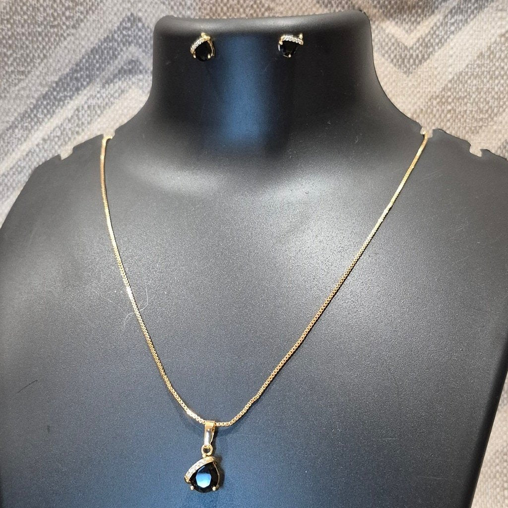 Royal black necklace with bold pendant and ear tops for Girls and women