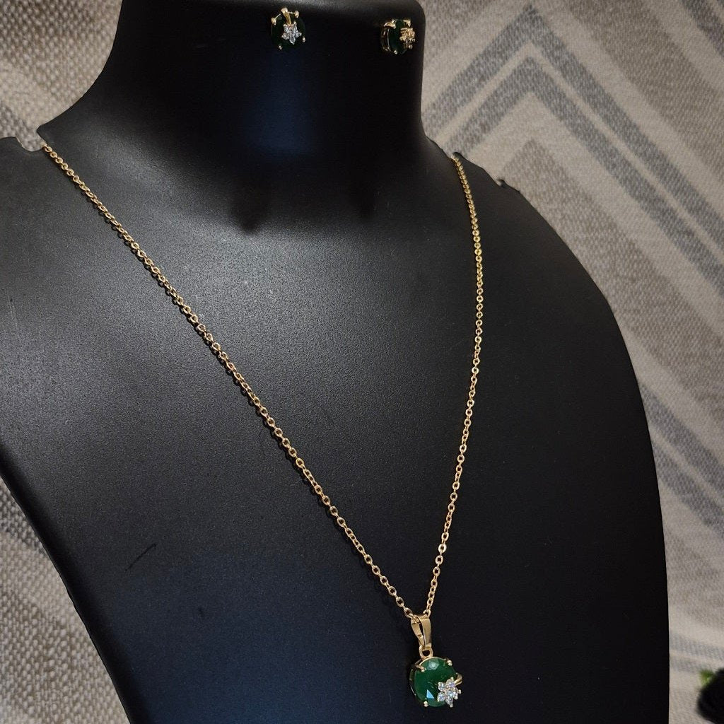 Royal green necklace with emerald pendant and ear tops for Girls women others