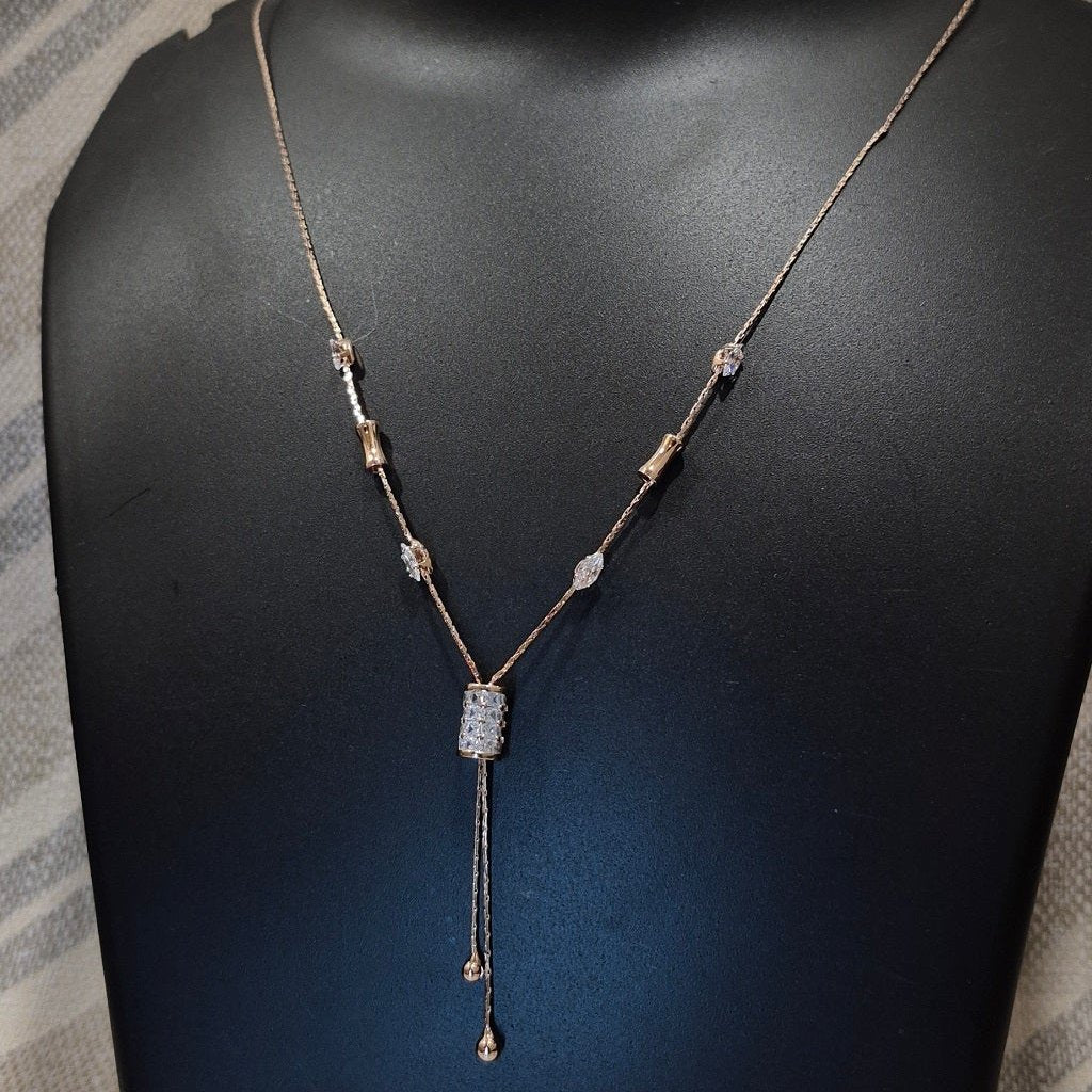 Crystal beaded chain for her daily office college party wears