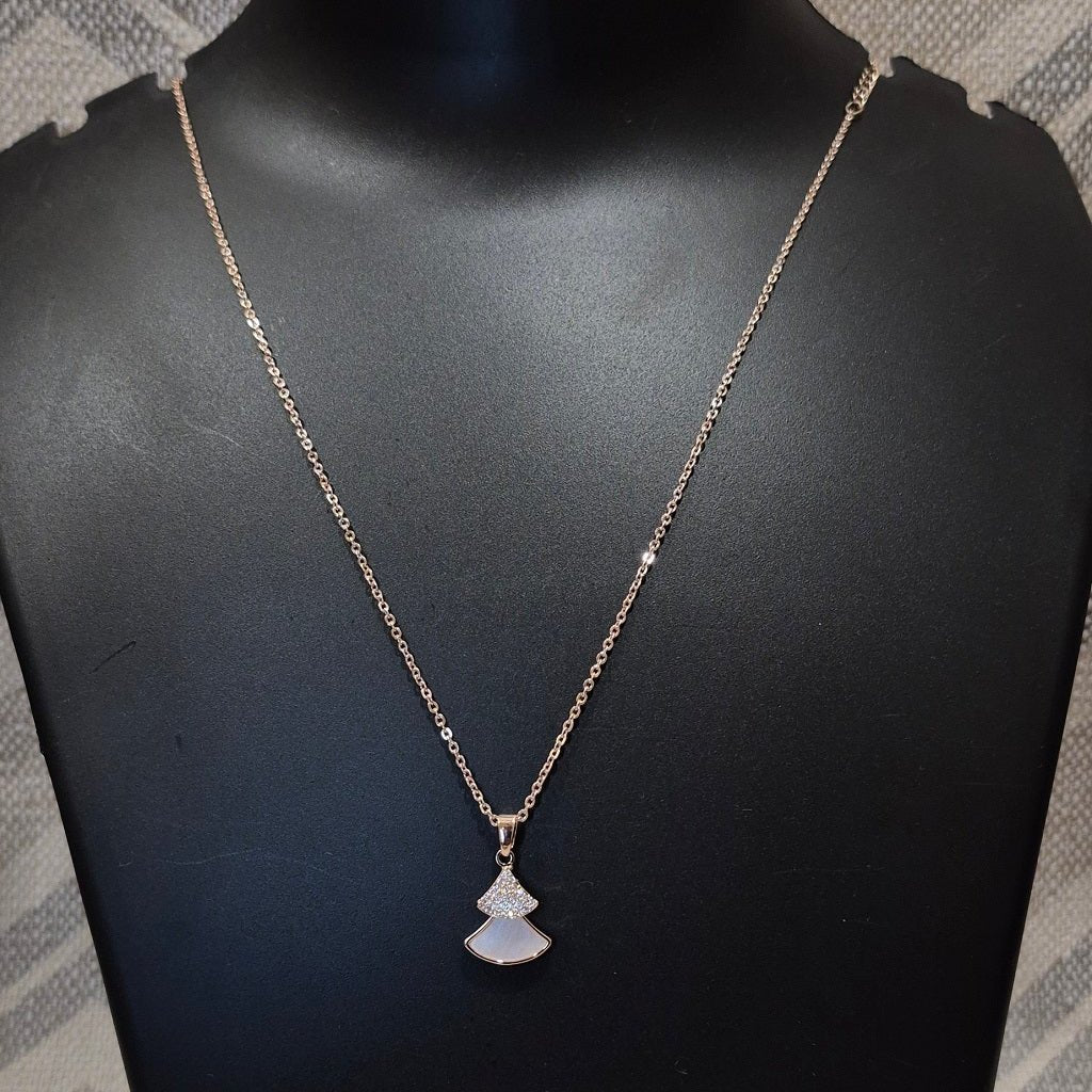 Neck chain with A.D pendant_Anti tarnish