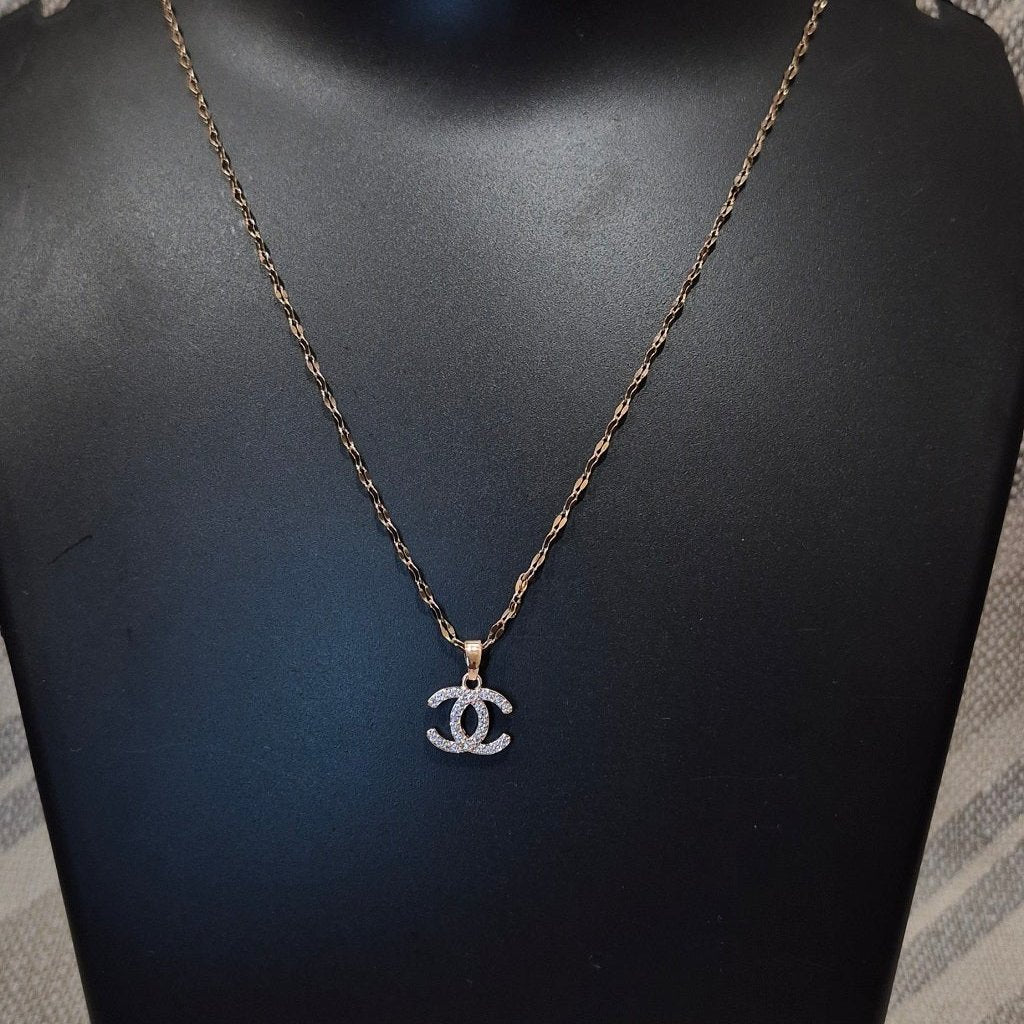 The Chanel brand copy chain pendant