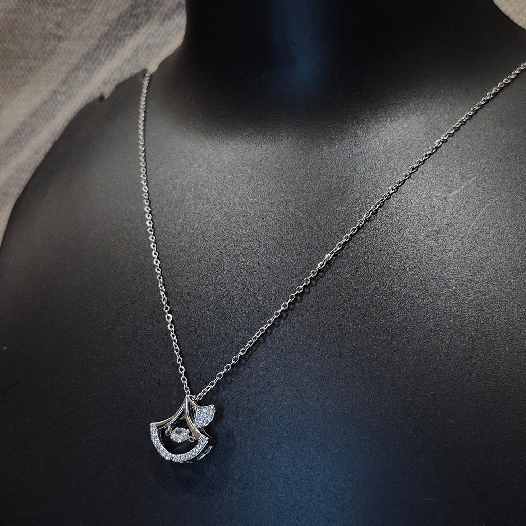 Diamond buzz silver chain pendant for daily office college wears