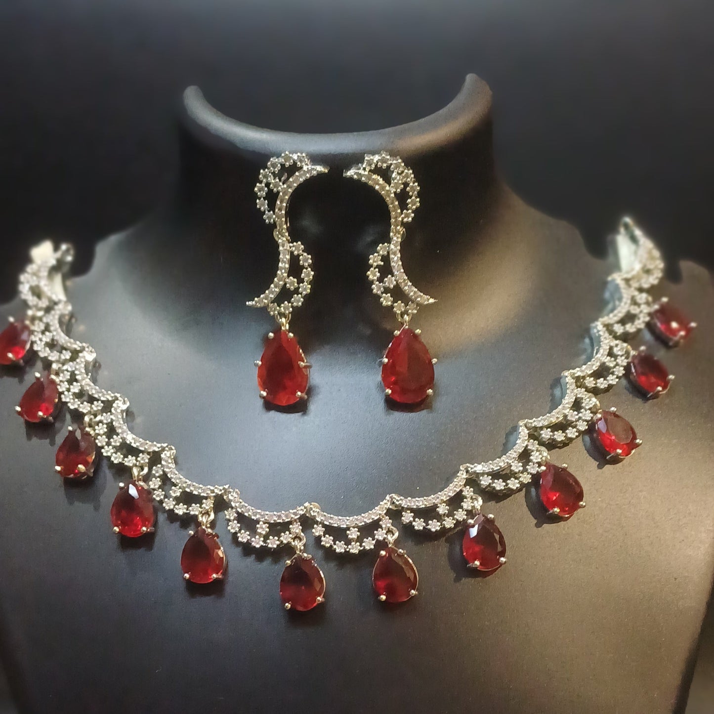 Rubylicious statement necklace with designer earrings