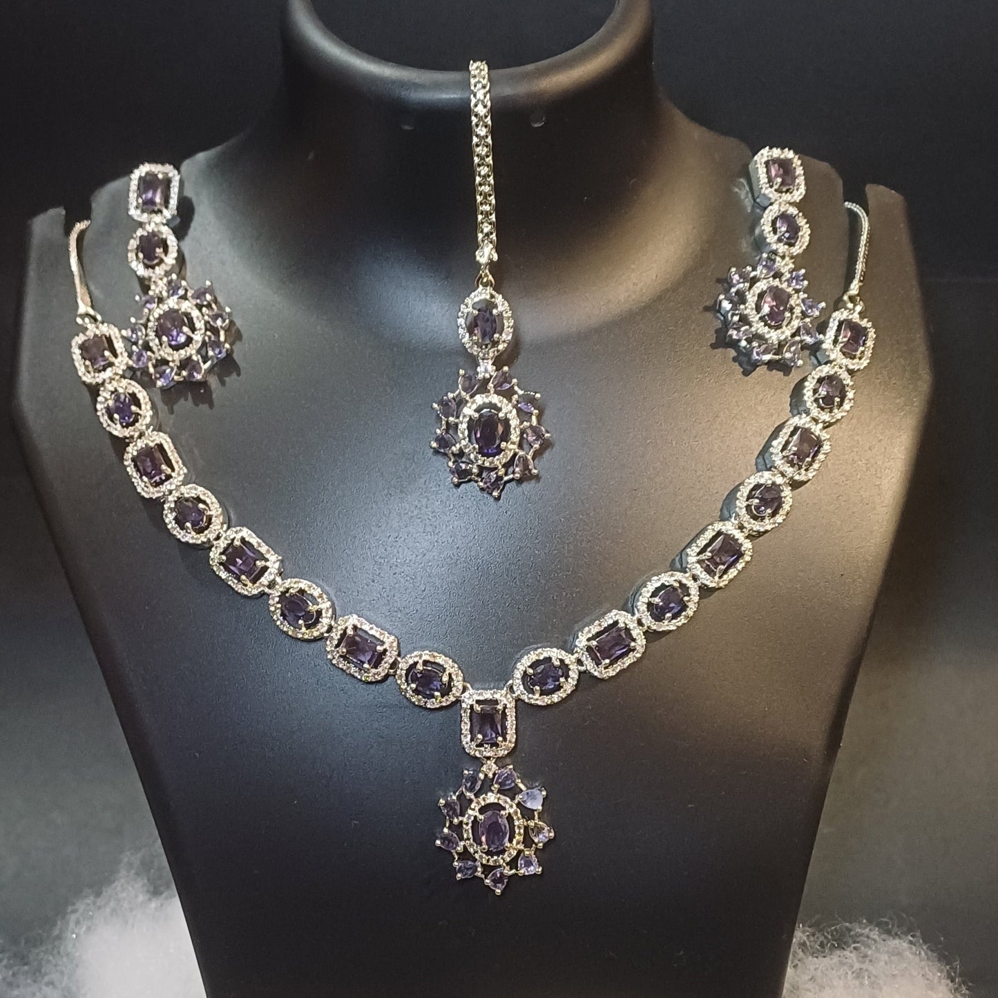 Iris stoned diamond necklace with designer earrings and mang tika