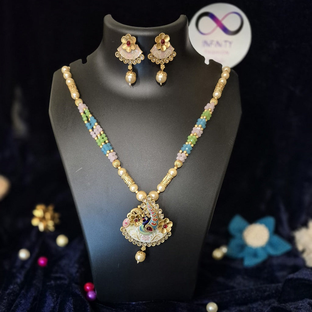 Heritage Inspired Design Premium Pearl Necklace with Jukmkas 2
