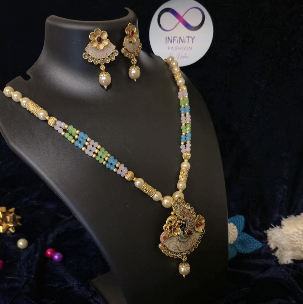 Heritage Inspired Design Premium Pearl Necklace with Jukmkas 2