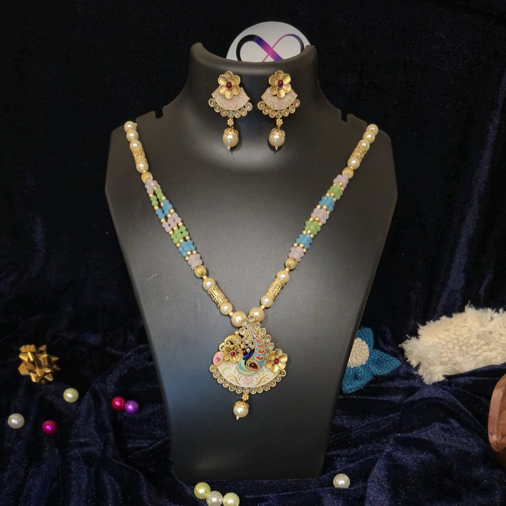 Heritage Inspired Design Premium Pearl Necklace with Jukmkas 2