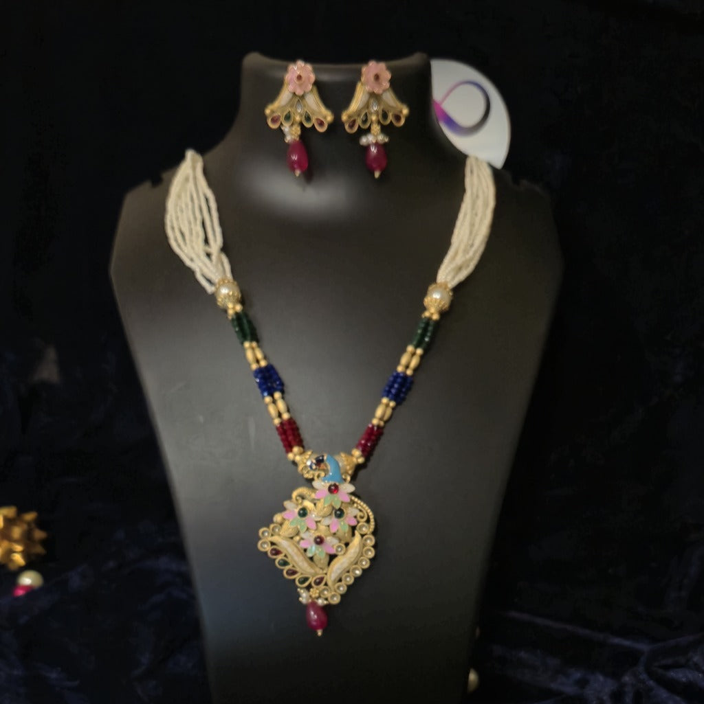Heritage Inspired Design Premium Pearl Necklace with Jukmkas 3
