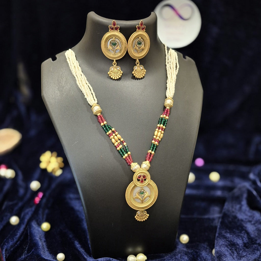 Heritage Inspired Design Premium Pearl Necklace with Jukmkas 4