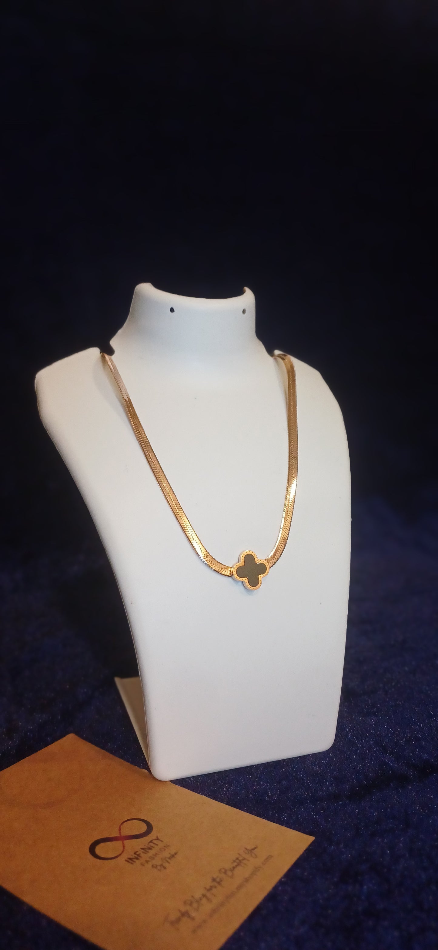Rose gold snake chain star pendant statement necklace_ stainless steel_ Anti tarnish