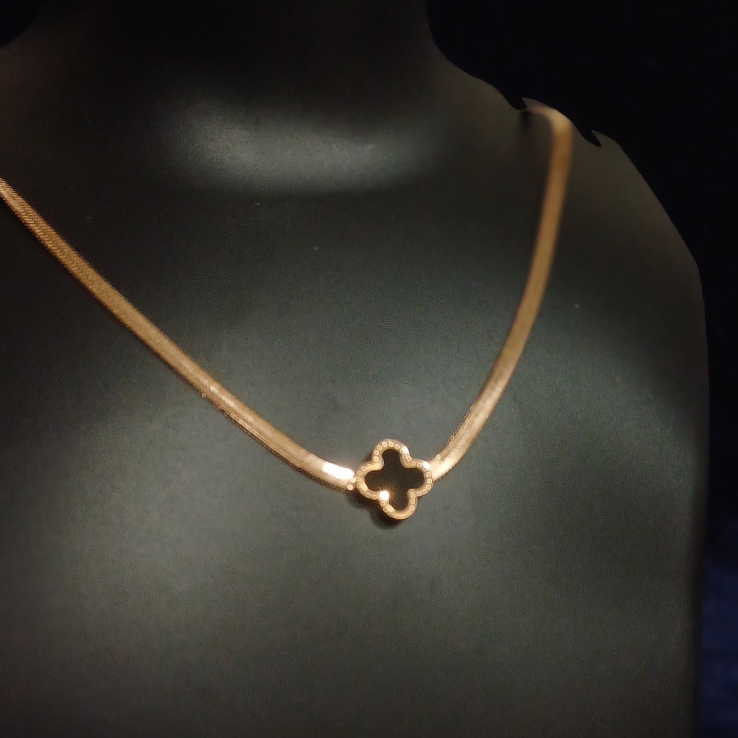 Rose gold snake chain star pendant statement necklace_ stainless steel_ Anti tarnish