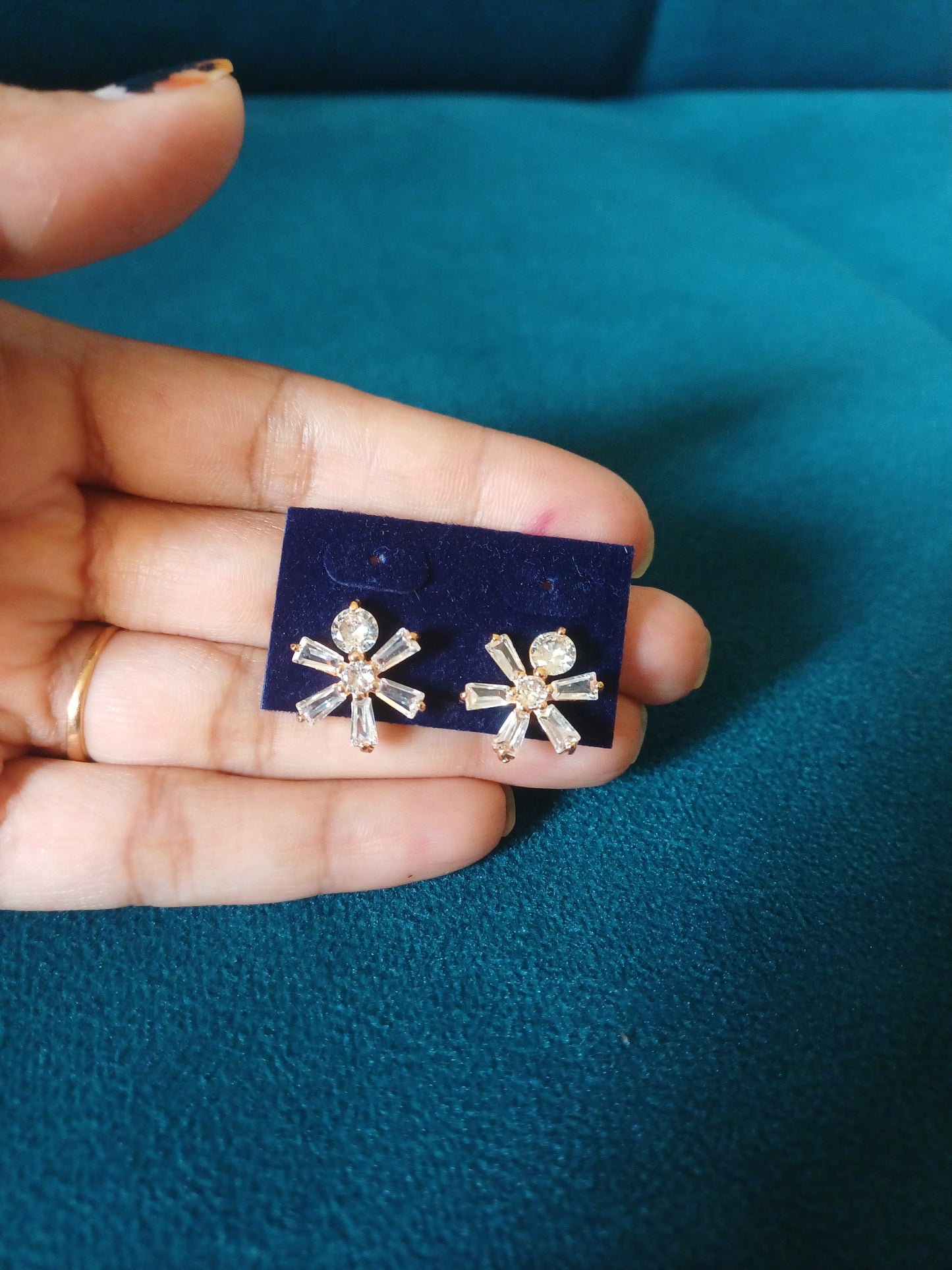 Crystal studs Daily wears Anti_tarnish