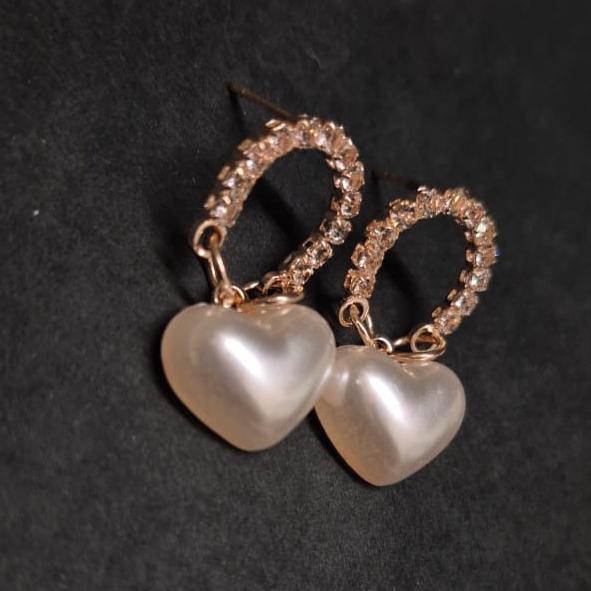 Heart of Pearl earrings