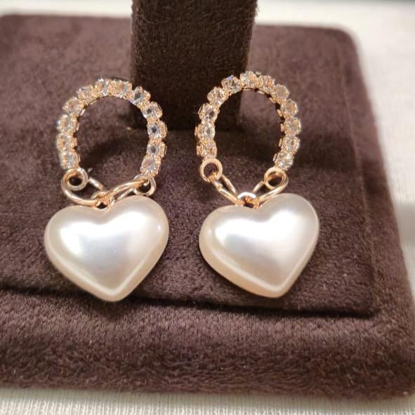 Heart of Pearl earrings