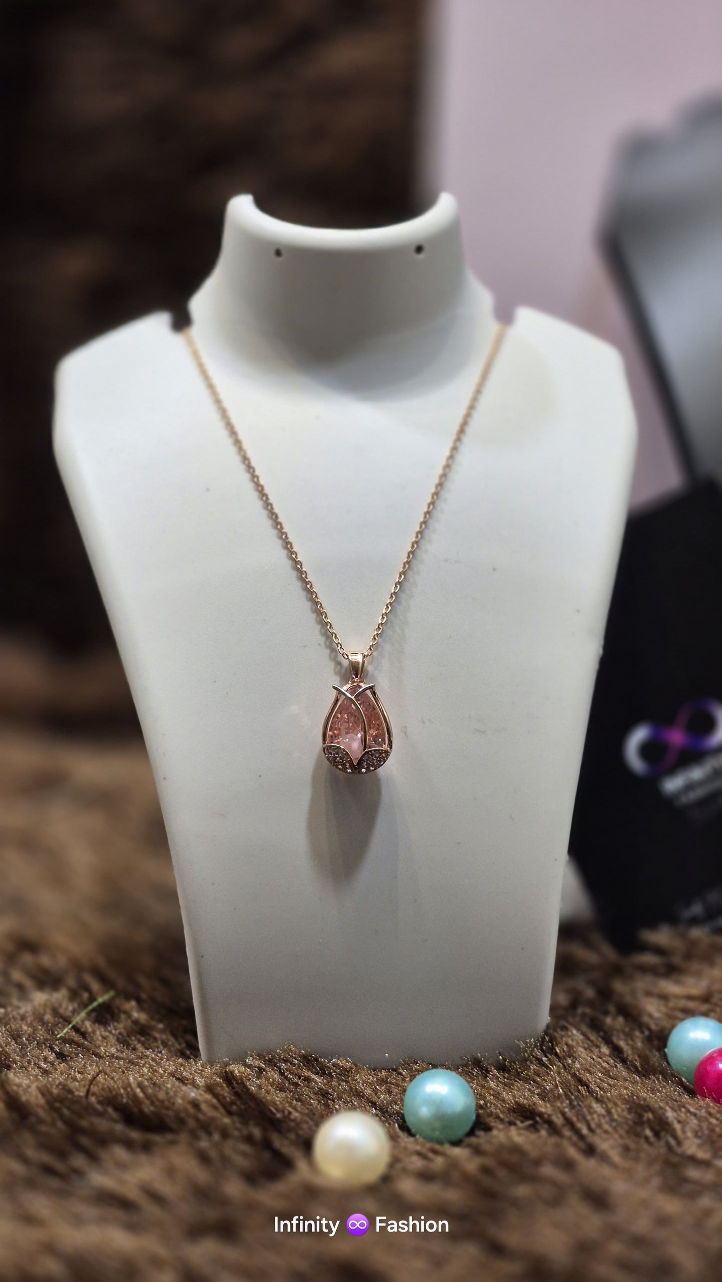 Lotus pendant with chain_anti tarnish