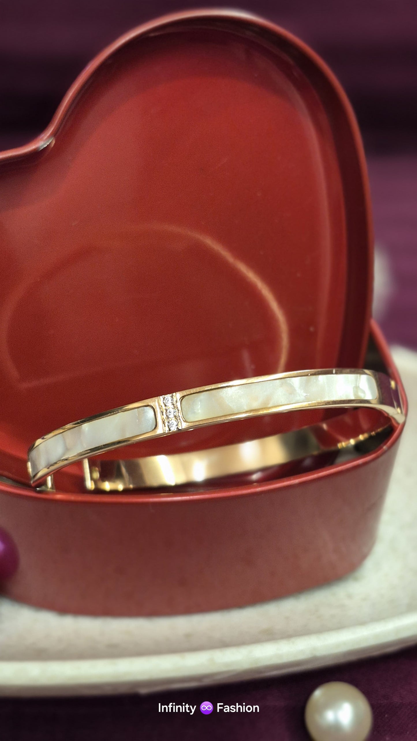 Creamy bliss golden kada_ Anti tarnish A.D daily wear high quality wrist band