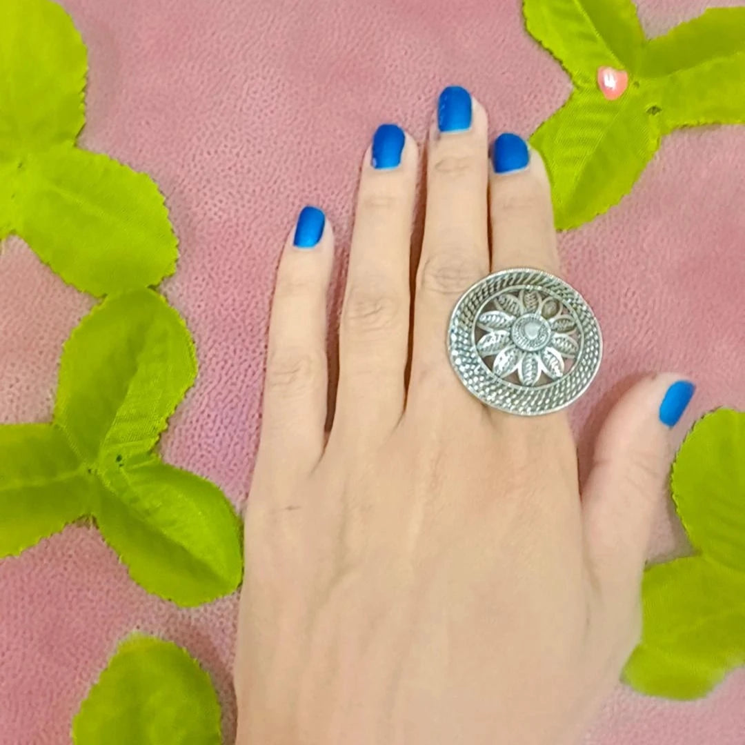 Grace Of Silver Rings