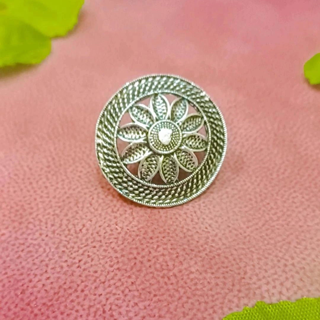 Grace Of Silver Rings