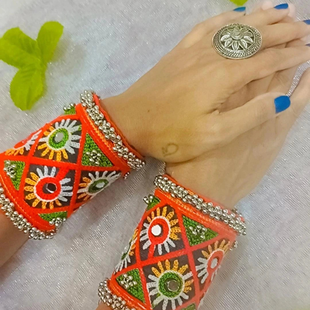 Royal Wrist Kada embelished with Gamthi Mirror work