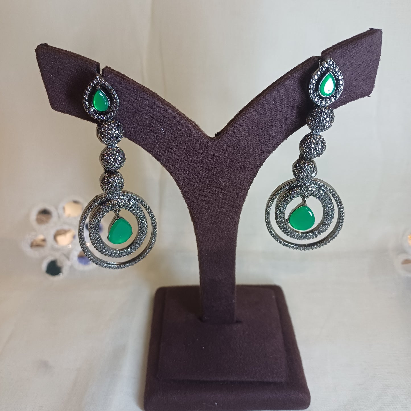 Diamond Diva lush Green earlobes