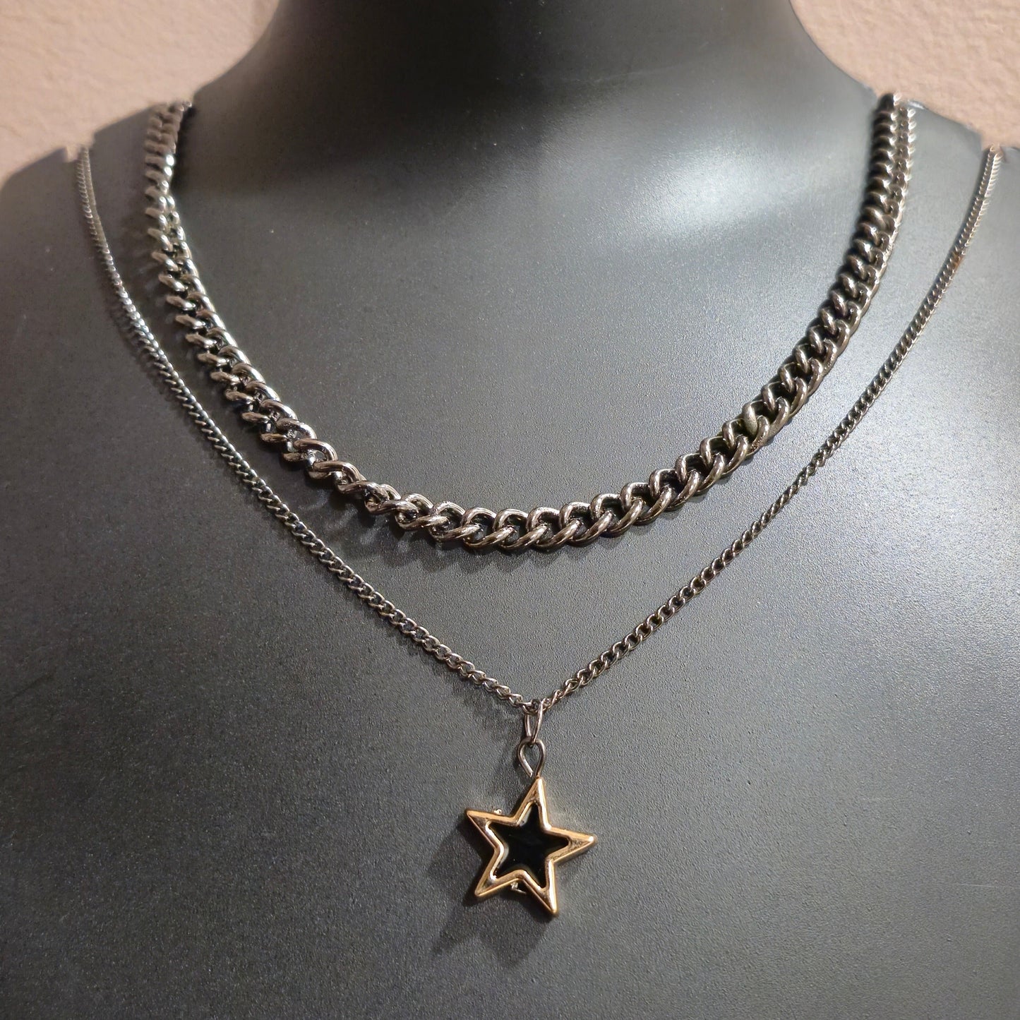 Black beauty Double chain neck piece_star