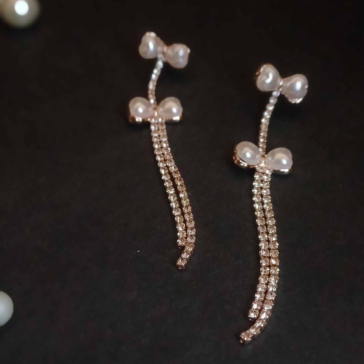Pearl Hanging - Premium Party Earring