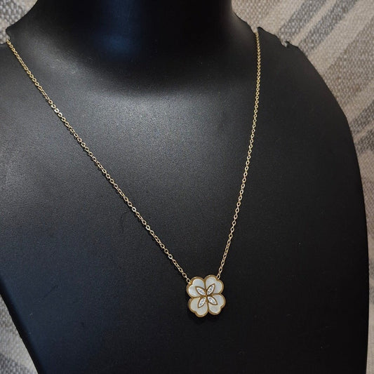 Neck chain flower pendant for Girls women_Anti tarnish