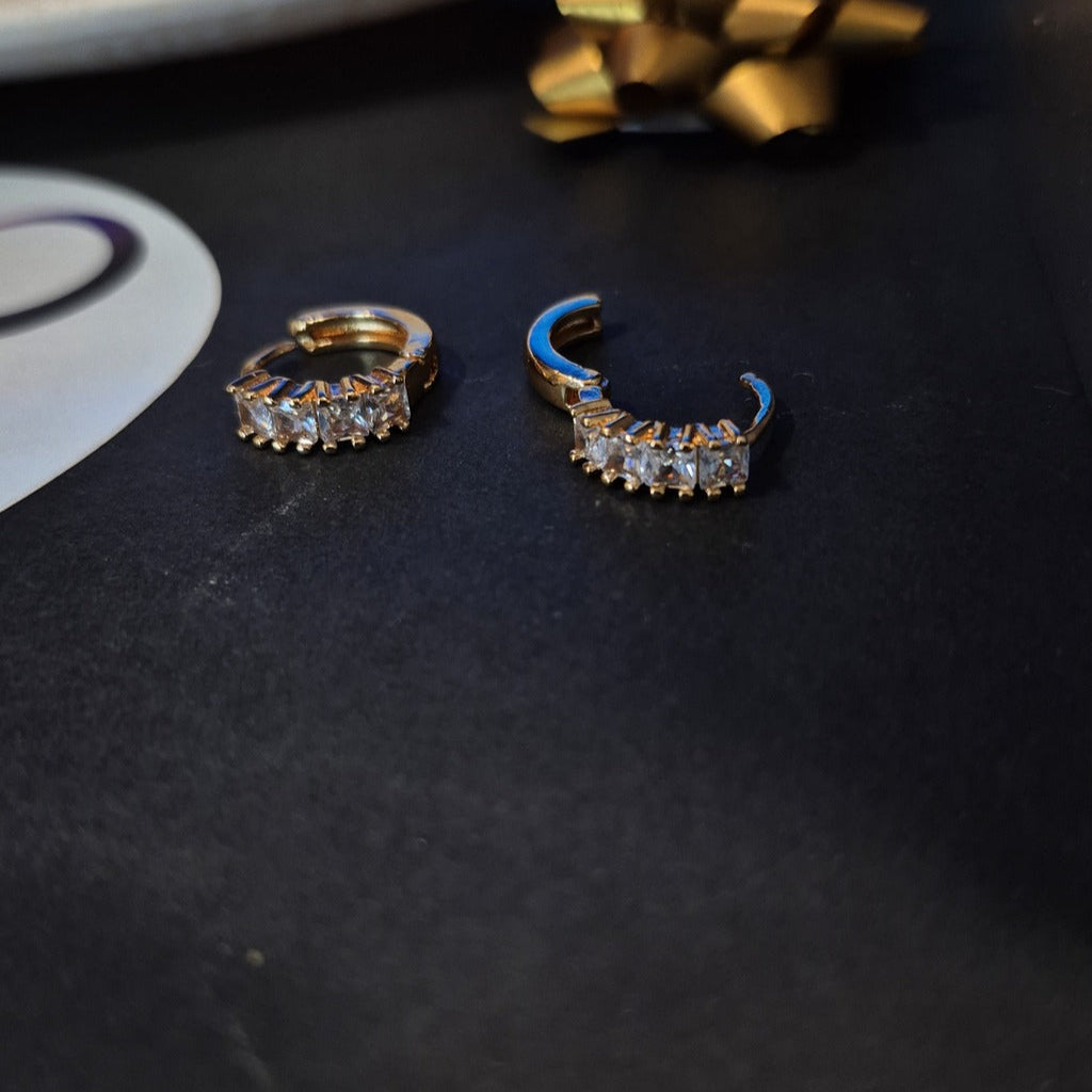 Fashion Earrings Anti Tarnish Premium Material 18