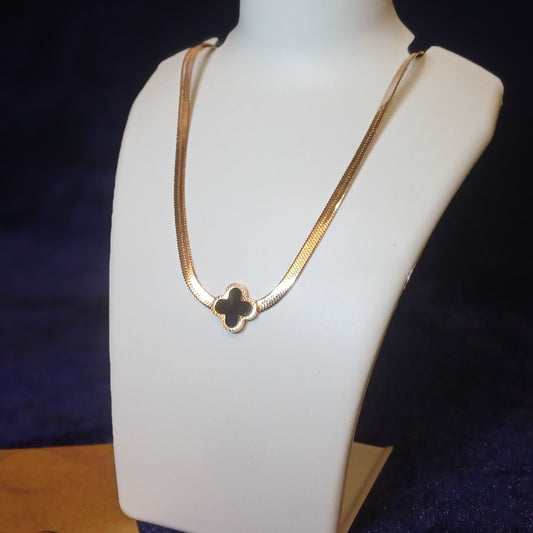Rose gold snake chain star pendant statement necklace_ stainless steel_ Anti tarnish