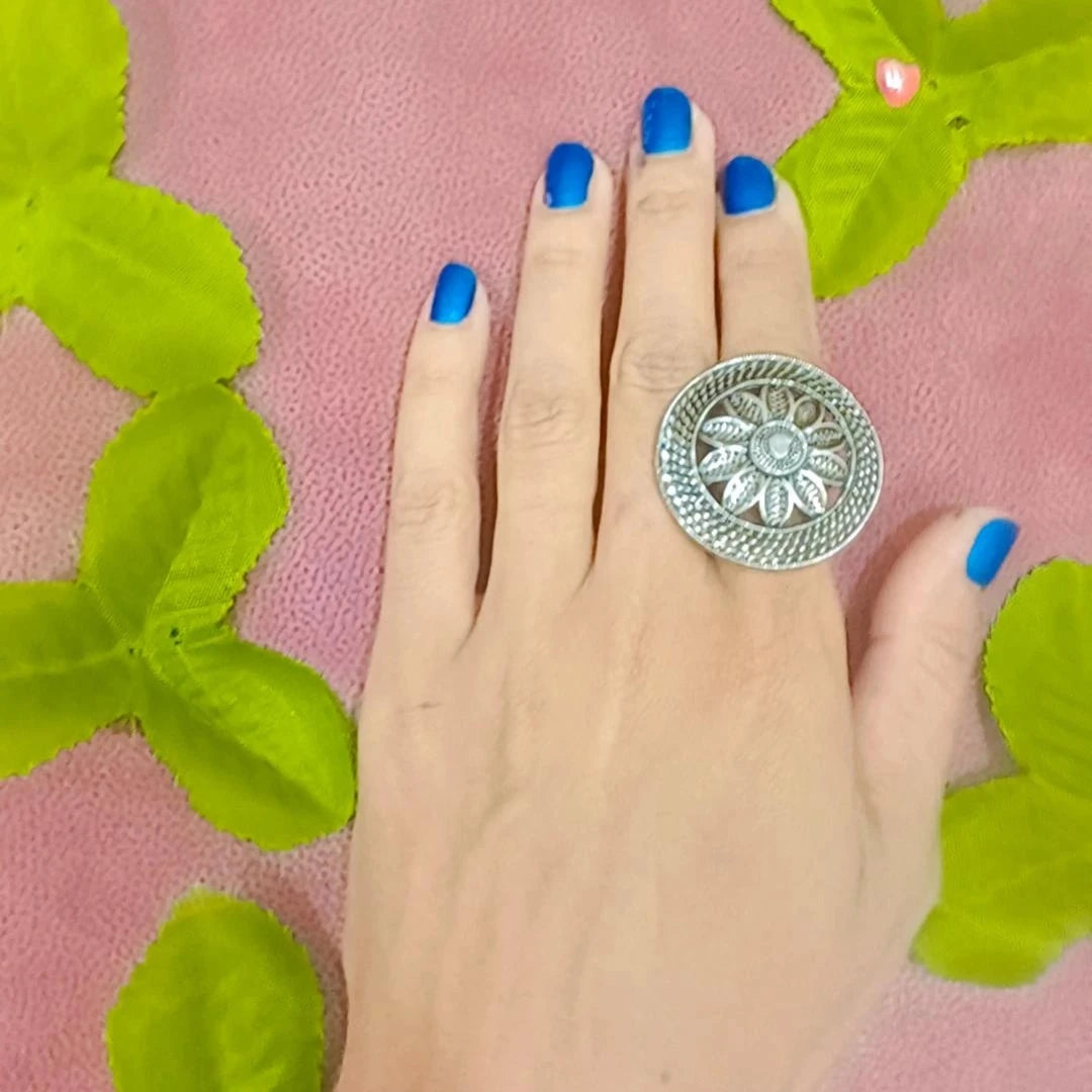 Grace Of Silver Rings
